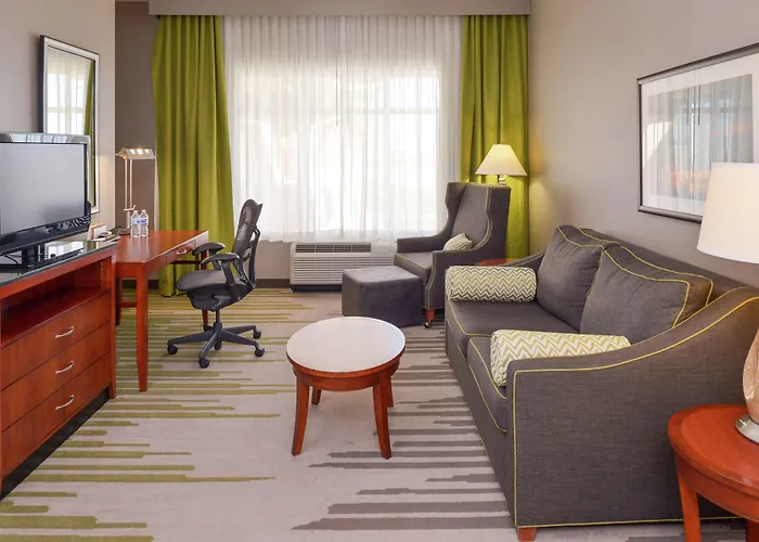 Hilton Garden Pivot Point Hotel
