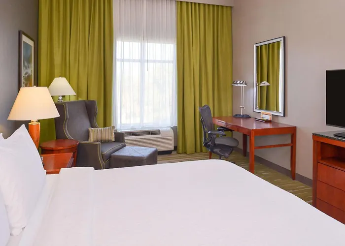 Hilton Garden Pivot Point