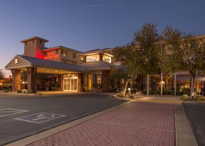 Hotel Hilton Garden Pivot Point 3*