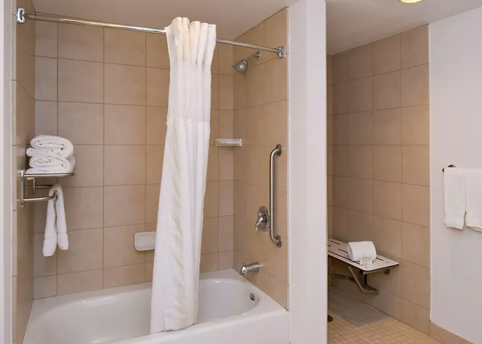Hilton Garden Pivot Point 3* Yuma
