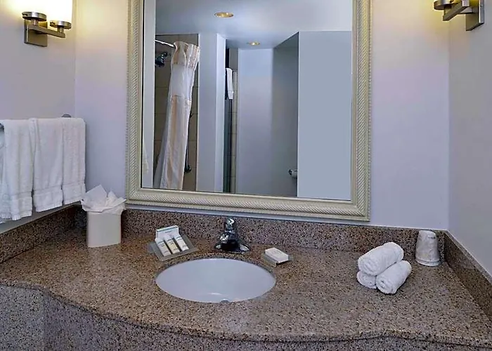Hilton Garden Pivot Point 3* Yuma
